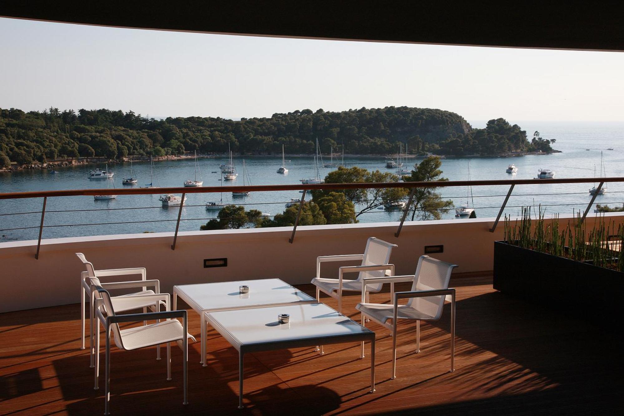 Lone By Maistra Collection Hotel 5*